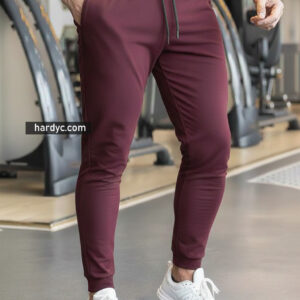 Jogger Invictus vino